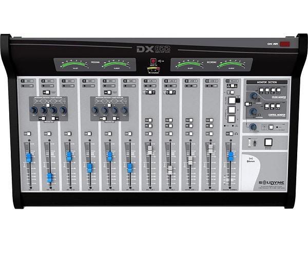 CONSOLA-SOLIDYNE-DX-822