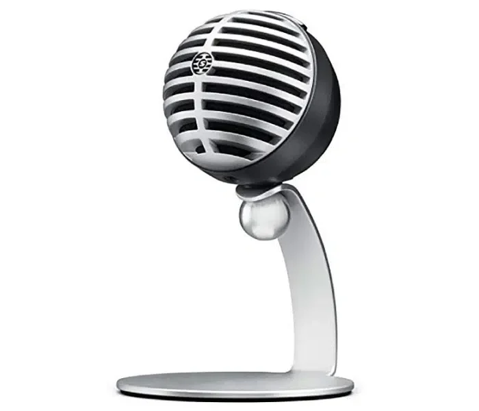 Micrófono digital Shure MOTIV MV5/A en color gris con base metálica para escritorio.