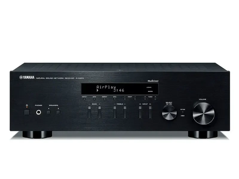 Receptor estéreo Yamaha RN-303 con conectividad AirPlay y MusicCast