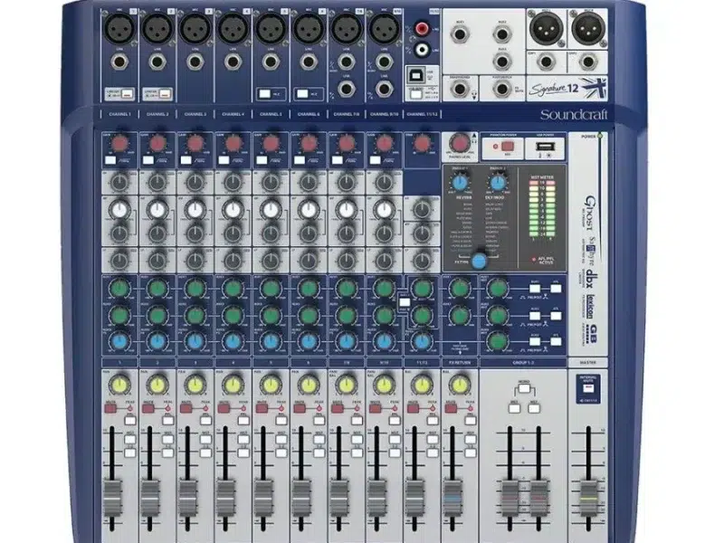 Consola de mezcla Soundcraft Signature 12 de 12 canales
