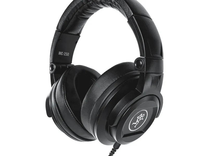 Audífonos de estudio profesionales Mackie MC-250 en color negro